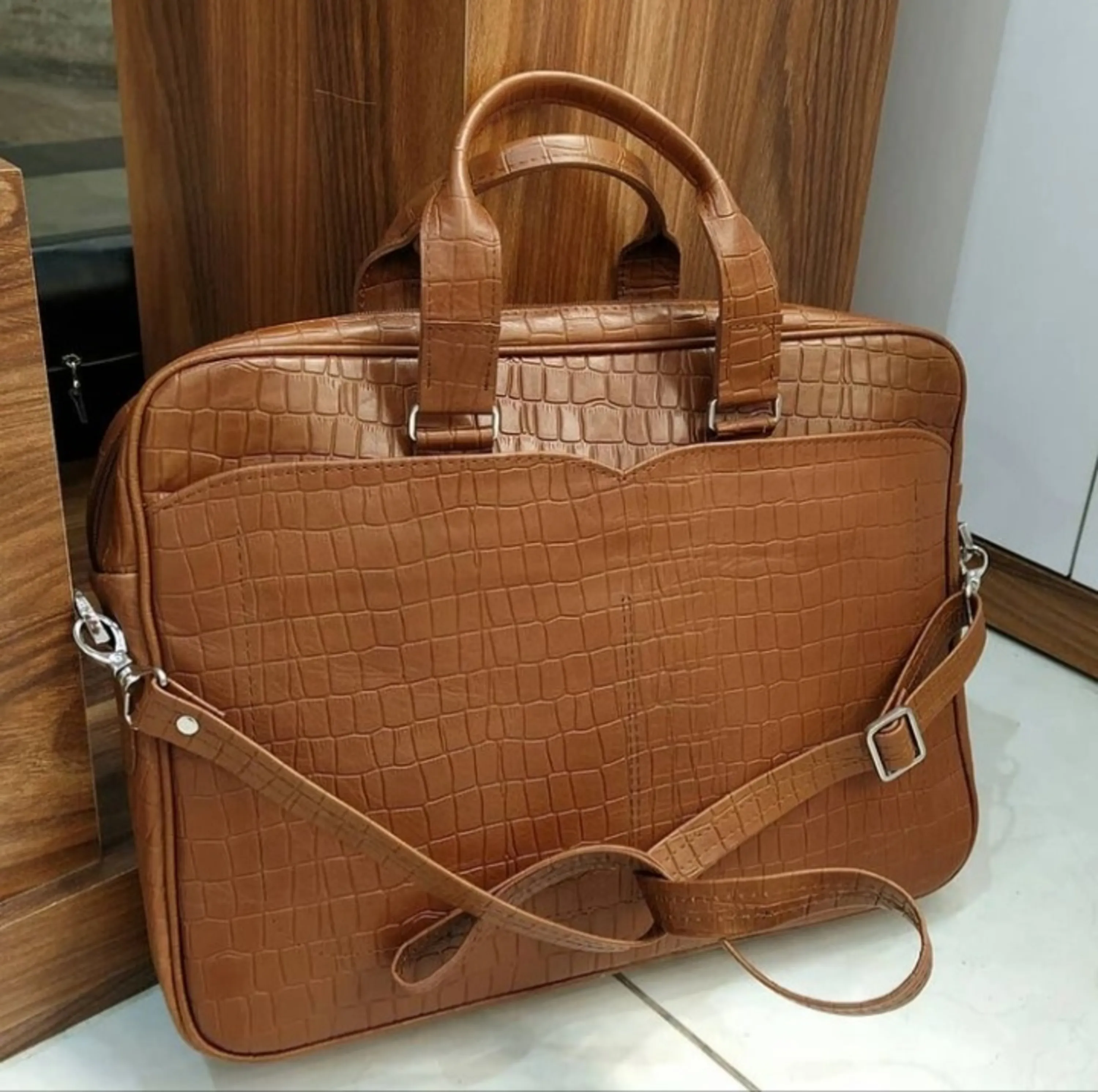 کیف اداری چرم 430 کیف اداری چرم 430